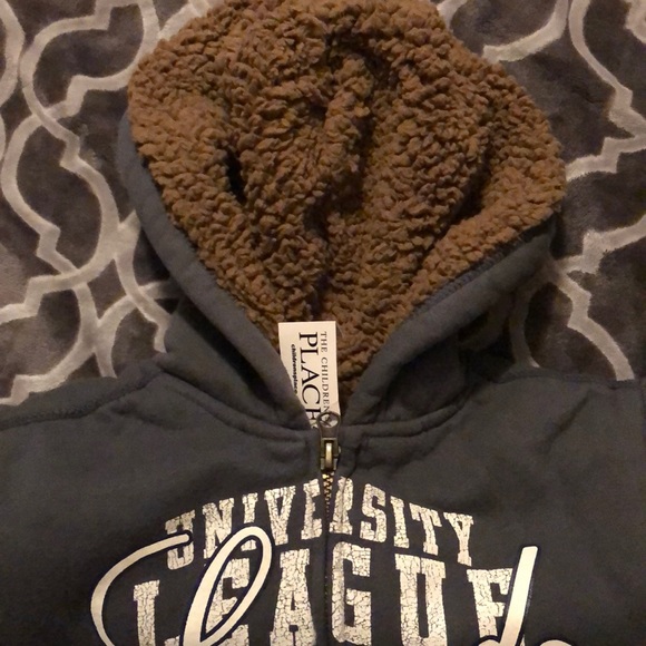 Sweater - Picture 2 of 4